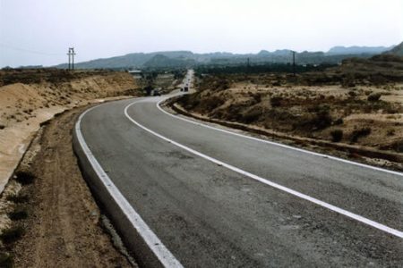 ساخت ۴۰ کیلومتر راه روستایی در همدان