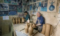 664 هنرمند صنایع‌دستی استان بیمه می‌شوند
