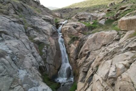 آبشار دره‌غار شهر علی‌آباد دمق در ملایر ثبت ملی می‌شود