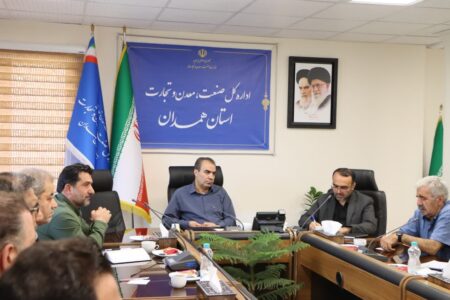 اصناف و بازاریان همراه مردم/ ۴۰ تیم بازرسی بازار را رصد می‌کنند