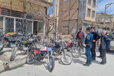 اجرای طرح برخورد با سد معبر موتورسیکلت‌ها در منطقه سه همدان