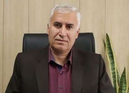 آغاز عملیات سمپاشی درختان سطح شهر همدان