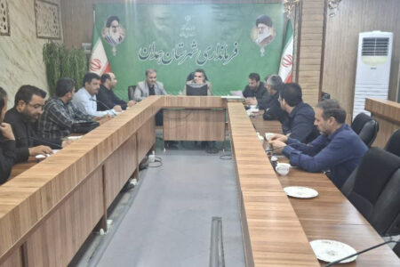 بررسی مشکل اراضی منابع طبیعی الحاقی به طرح هادی روستای ارزانفود همدان