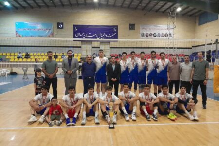همدان فاتح والیبال پایه استان شد