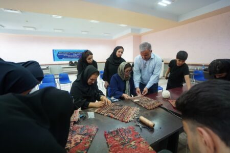 دوره آموزش تخصصی روفوگری فرش دستباف