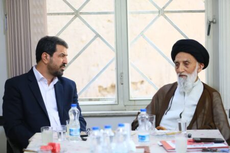 پیشرفت استان بر پایه وفاق ملی، اقتصاد مقاومتی و مشارکت مردمی محقق می‌شود