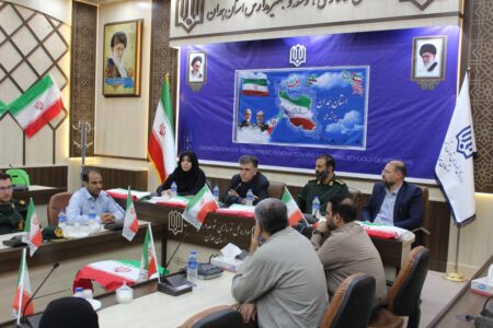 پویش ملی «ایران سرافراز» در مدارس همدان کلید خورد