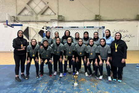 قهرمانی دانشگاه آزاد اسلامی همدان در لیگ برتر هاکی بانوان کشور