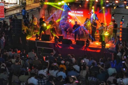 جشن مبلمان منبت در شهرک صنعتی خوشه مبلمان برگزار شد