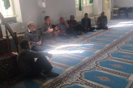 برگزاری نشست مشورتی رئیس اداره تعاونی روستایی رزن با کشاورزان