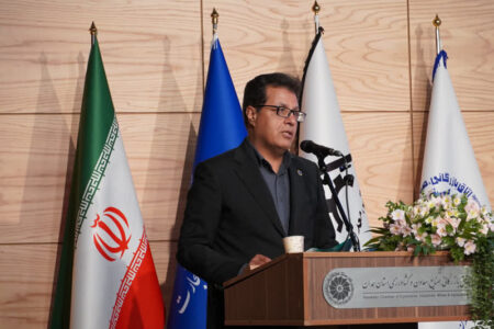 برگزاری مراسم روز ملی صنعت و معدن و تجلیل از صادرکنندگان نمونه استان همدان