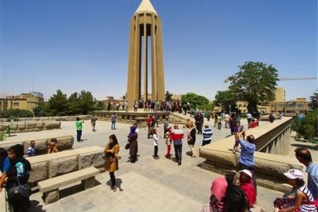 تابستان طلایی گردشگری در همدان/ رکورد استقبال مسافران شکسته شد