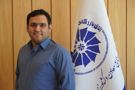 رئیس انجمن گردو استان همدان، داور مسابقه گردوی برتر شد