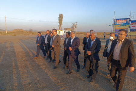 آغاز عملیات اجرایی احداث نیروگاه خورشیدی ۱۰۰ مگاواتی در ملایر