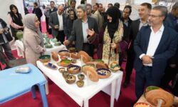 افتتاح نمایشگاه تخصصی سفال و سرامیک در همدان