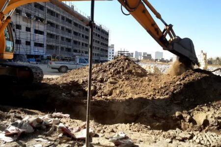 اجرای شبکه جمع‌آوری فاضلاب در مسکن ملی 480 واحدی شهرک فرهنگیان آغاز شد