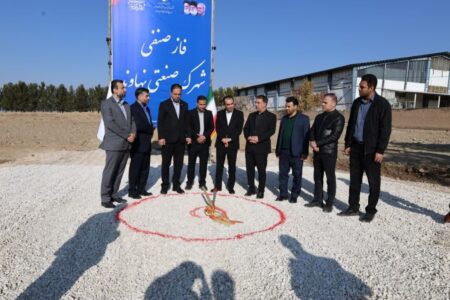 کلنگ‌زنی فاز دوم صنفی شهرک صنعتی نهاوند با حضور مسئولان استانی