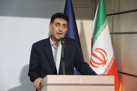 ۳۶۰ کتاب در میدان رقابت “جایزه قلم هگمتانه”/ ۴ اثر برگزیده شدند