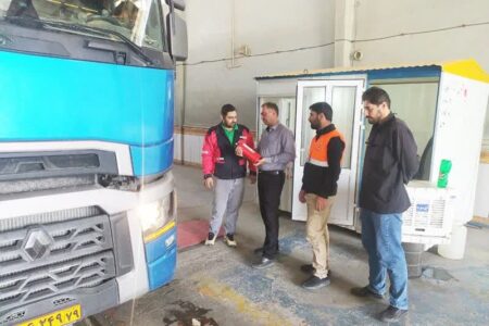 مراجعه بیش از ۵۶ هزار ناوگان عمومی همدان به مراکز معاینه فنی در هشت ماهه امسال