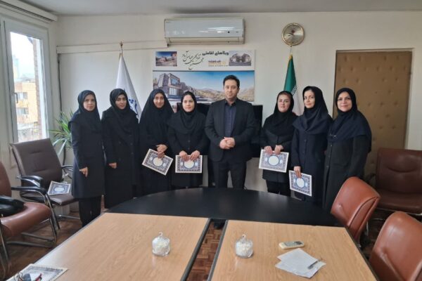 مراسم تجلیل از بانوان همکار به مناسبت ولادت حضرت فاطمه (س) و روز زن