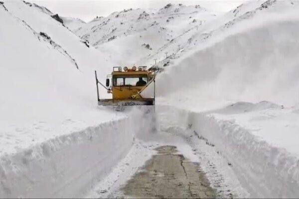 محور دسترسی به پیست اسکی تاریک‌دره بازگشایی شد