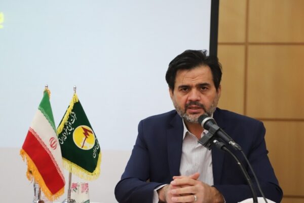 بهره‌برداری از ۶۹۴ پروژه برق‌رسانی در همدان با اعتبار ۷۳۵۷ میلیارد تومان