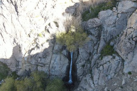 ثبت ملی آبشار طاقا در روستای آرتیمان تویسرکان