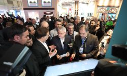 کتاب الکترونیک گردشگری ملایر با هشت زبان رونمایی شد