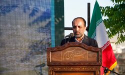 همدان باید به قطب گردشگری کشور تبدیل شود