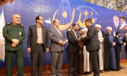 تقدیر از بختیاری‌فر به عنوان مدیرعامل و رئیس شورای امر به معروف و نهی از منکر شرکت آب‌ و فاضلاب استان همدان