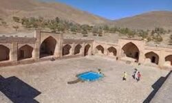 کاروانسرای جهانی فرسفج بوتیک هتل می‌شود