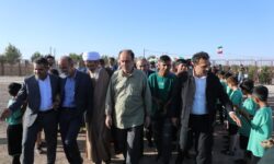 زمین چمن فوتبال قهاوند به بهره‌برداری رسید