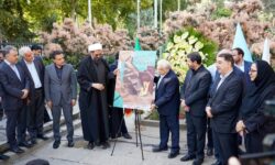 رونمایی از پوستر همایش بین‌المللی “هگمتانه و چشم‌انداز فرهنگی‌تاریخی همدان”