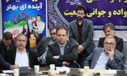 واگذاری ۳۳ قطعه زمین به متقاضیان واجد شرایط قانون حمایت از خانواده و جوانی جمعیت فامنین 