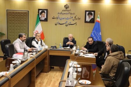 برگزاری جلسه ۵ ساعته رسیدگی به مشکلات واحدهای اقتصادی و مطالبات شهروندان در همدان