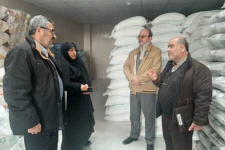 کشف انبار بزرگ شکر عرضه خارج از شبکه در همدان