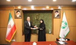 انتخاب مدیرکل حفاظت محیط زیست همدان به‌عنوان مدیر برگزیده کشوری