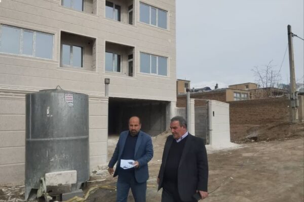 بازدید مدیرکل بنیاد مسکن استان همدان از پروژه ۱۴۴ واحدی نهضت ملی مسکن تویسرکان