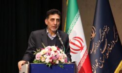 پوشش ایرانی از الگوبرداری فرهنگ‌های دیگر بی نیاز است