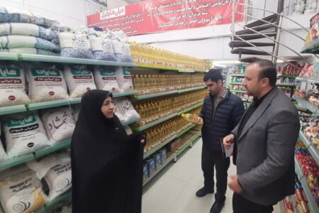 فعالیت مستمر فروشگاه های زنجیره‌ای در همدان/هیچ کمبودی در بازار نیست