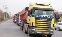 اعزام بیش از ۴ هزار دستگاه ناوگان حمل‌ونقل همدان برای انتقال کالاهای اساسی از بنادر جنوبی