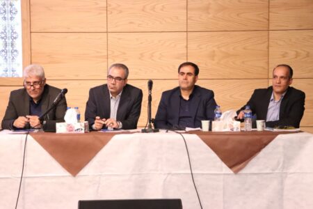 روند حمایت از واحدهای آسیب‌دیده از جنگ در همدان وارد فاز اجرایی شد/ حذف تشریفات تامین مواد اولیه، سوخت و ترخیص ماشین‌آلات 