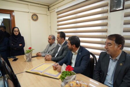 کتابخانه بوعلی‌سینا به مرکز علمی و فرهنگی تبدیل شود