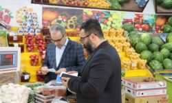 نظارت میدانی مدیرکل صمت استان بر بازار همدان