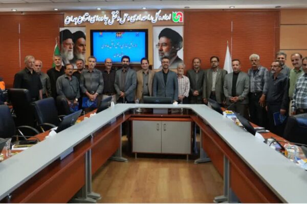 تکریم بازنشستگان راهداری همدان/ قدردانی از سال‌ها خدمت در مسیر توسعه و خدمت‌رسانی
