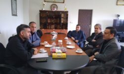 نشست هم‌اندیشی با مدیران شرکت برق منطقه‌ای باختر در اراک در راستای تأمین برق پایدار صنایع