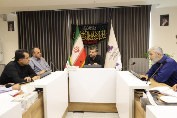 برگزاری جلسه پیگیری تملک اراضی برای توسعه شهرک‌ها و نواحی صنعتی استان همدان