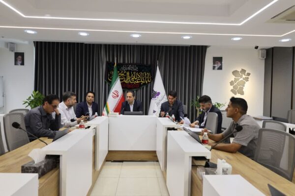 تعیین تکلیف قراردادهای راکد و غیرفعال مستقر در شهرک‌ها و نواحی صنعتی استان همدان در جلسه کارگروه فسخ قراردادهای راکد غیرفعال
