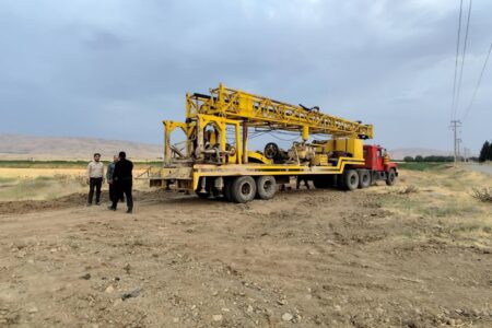 حفاری چاه شماره ۱۲ اسدآباد آغاز شد