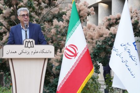 نگاه انسانی و اخلاق باید همچنان محور اصلی حرفه پزشکی باشد